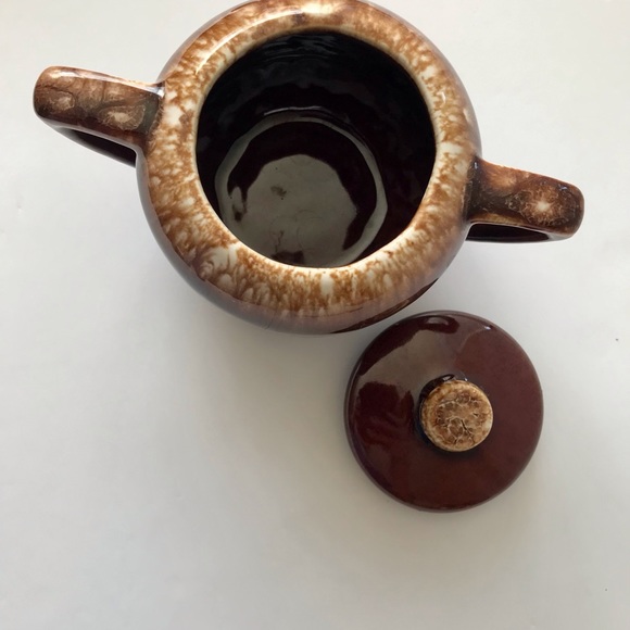 McCoy Pottery Vintage Brown Drip Glaze Bean Pot with Lid - Picture 9 of 12